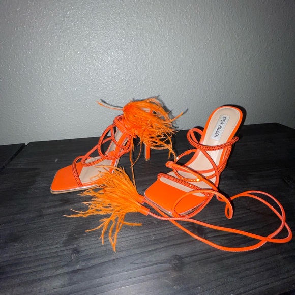 Orange Strappy Steve Madden heels - Picture 6 of 6